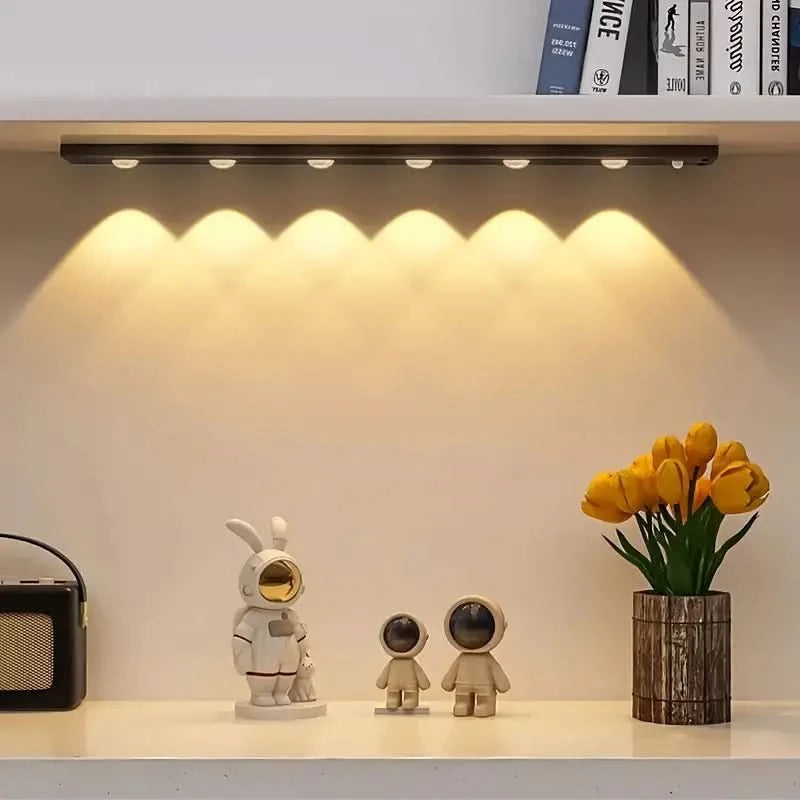 Lampe LED adhésive avec détecteur de mouvement intelligent