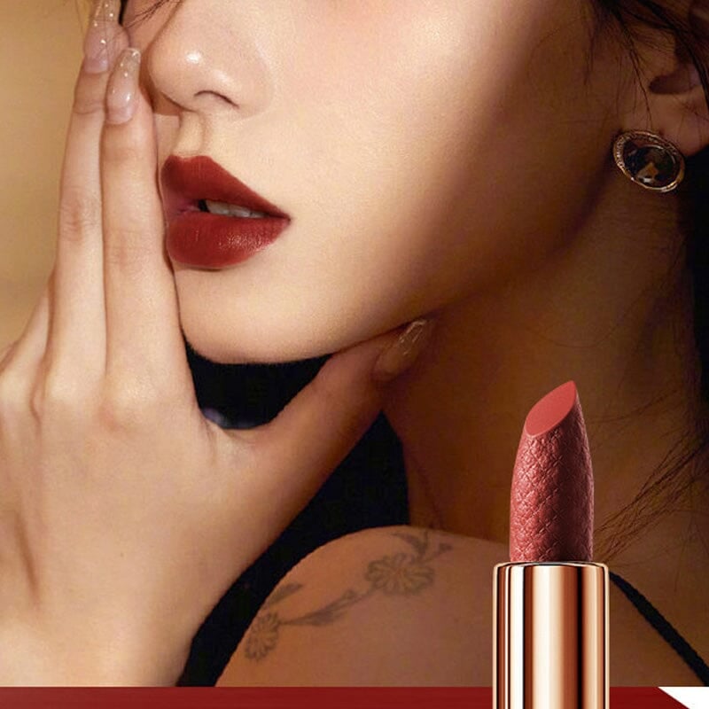 Matte læbestifter i chic håndtaske 